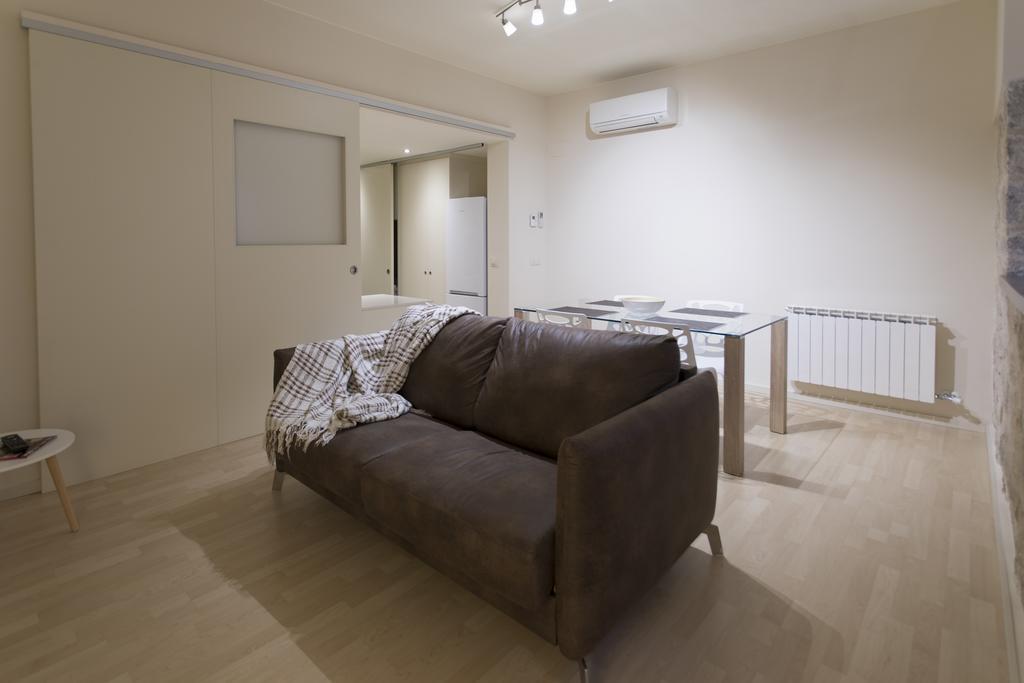 Bravissimo Cort Reial-3a Apartment *